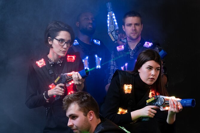 Premium Zone Lasertag in Berlin - The briefing and Helios equipment