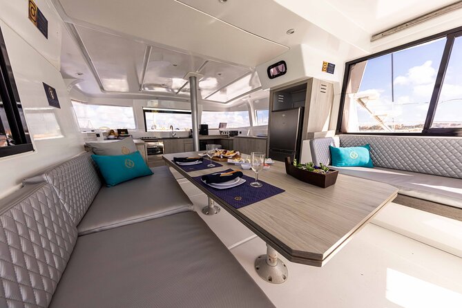Private 40' Bali Catamaran – Drinks & Food Included - Timing, participation, and practical details