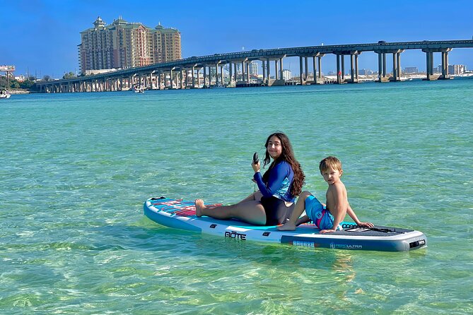 Private Chartered Luxury Pontoon Boat in Destin-Up to 6 Guests - Captains who shape the mood