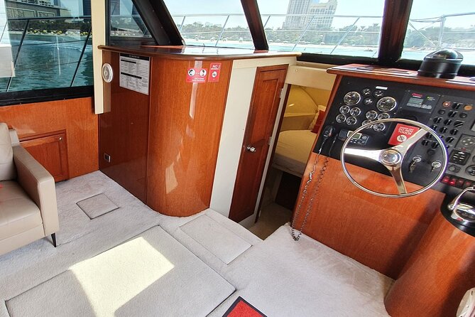 Private Dubai 2 Hours Luxury Yacht Charter with BBQ Option - Choosing the BBQ option