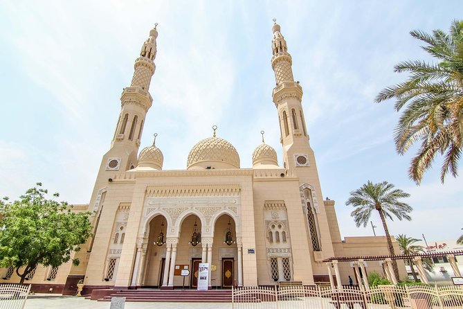 Private Dubai City Tour: A Premium Experience of Old and New - Gold Souk: a quick look at Dubai’s famous jewelry district