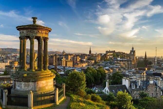 Private Edinburgh Full Day Guided Tour in a Black Cab LEVC TX - The Old Town sights, from Grassmarket to the Royal Mile