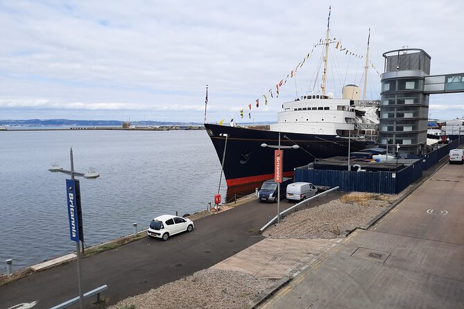 Private Edinburgh Full Day Guided Tour in a Black Cab LEVC TX - The Forth bridges make a worthwhile outward trip