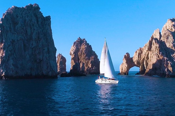 Private Luxury 42ft Sailing with Snorkeling in Los Cabos - Why the private format matters