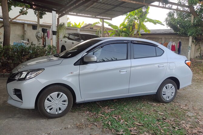Private Luxury Car rental + English speaking driver: - Pai, Mae Hong Son, Lampang, Lamphun, and Sukhothai