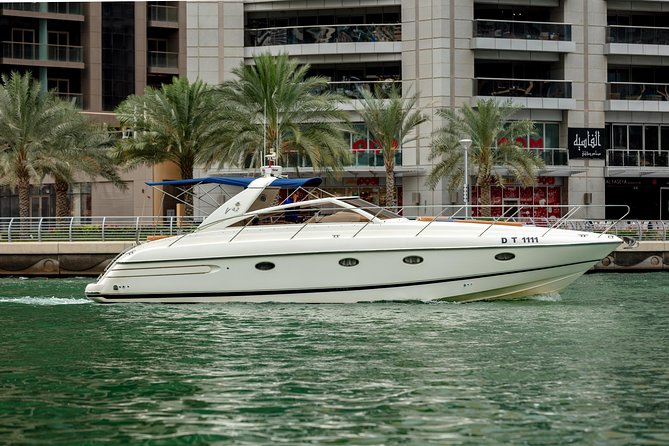 Private Luxury Everest Yacht Cruise from Dubai Marina - Jumeirah Beach from the water