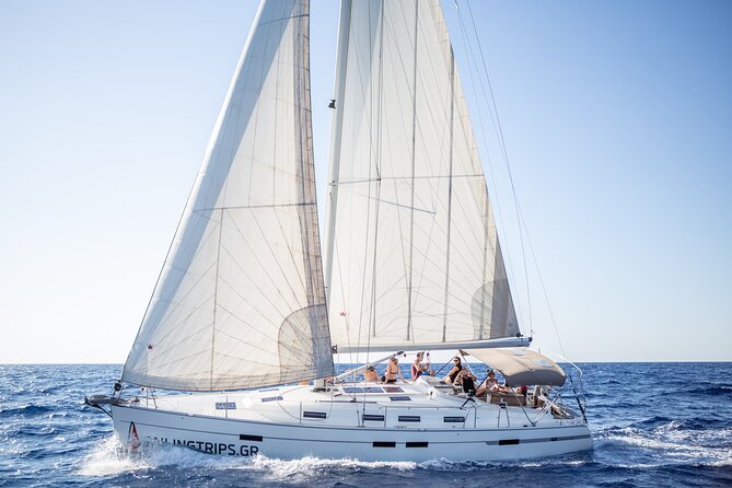 Private Luxury Sailing Trips to Dia Island - What is included on board
