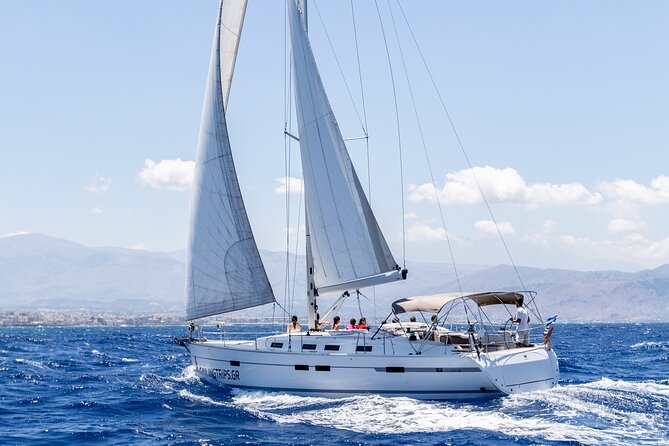 Private Luxury Sailing Trips to Dia Island - Who will enjoy this private sailing trip