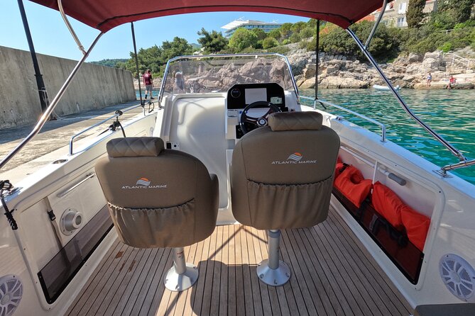 Private luxury speedboat tour-Islands, caves, beaches, snorkeling - Lokrum is a separate choice near Dubrovnik Old Town