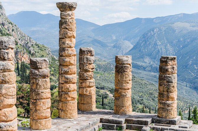 Private Luxury Tour: Delphi & Thermopylae – The 300’s Legacy - The stadium and theatre above the sanctuary