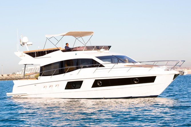 Private Luxury Yacht cruise around Atlantis and Dubai Marina - Boarding the 48-foot private yacht