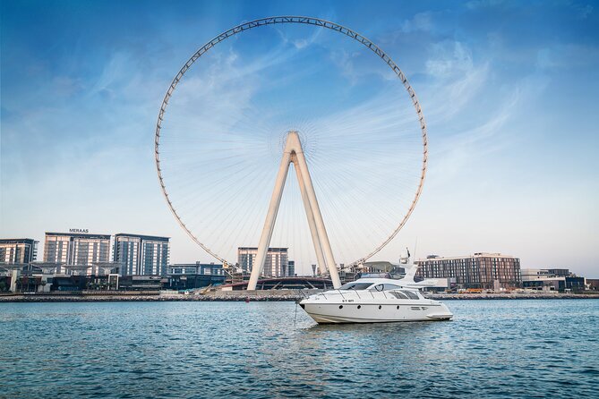 Private Luxury Yacht Cruise for up to 20 people - Atlantis and Palm Jumeirah