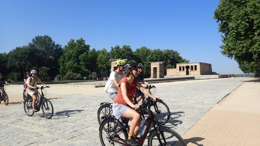 Private Madrid Bike Tour | Exclusive Guided Tour | From 30€ - Lavapiés and Madrid beyond the postcard