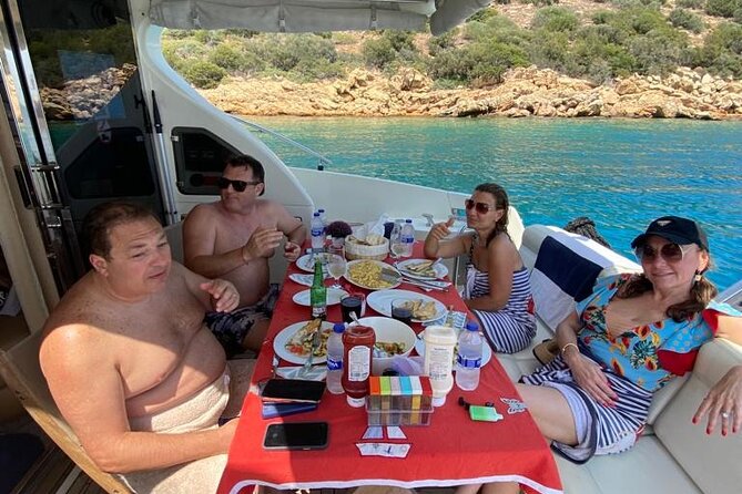 Private VIP Motoryacht Charter in Bodrum For 6 Hours With Lunch - Rabbit Bay or Red Bay, depending on the wind