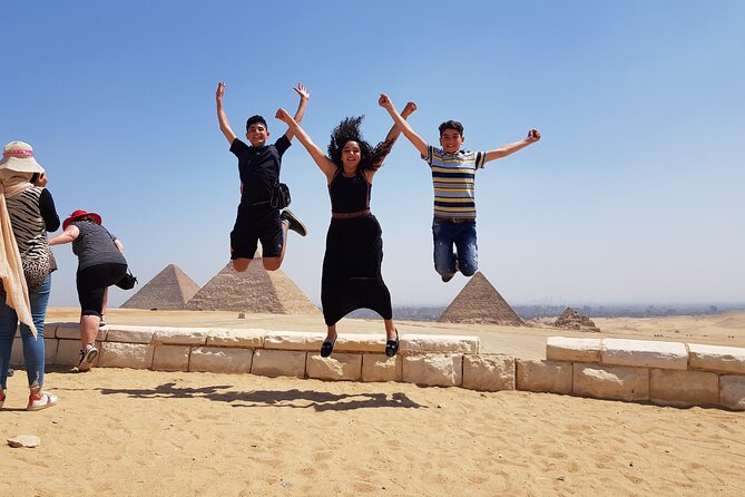 Private VIP Tour to Giza Pyramids Sphinx And the Egyptian Museum - Why this private Cairo day works well