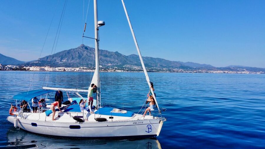 Puerto Banús by Sailboat: Discover Marbella’s Luxury Coast - Drinks, snacks, and the onboard mood