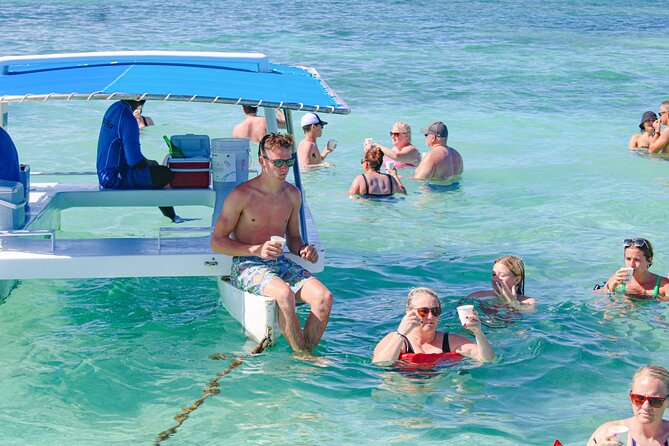 Punta Cana Exclusive Adults-Only Snorkel with Food and Drinks - Lunch from a floating kitchen