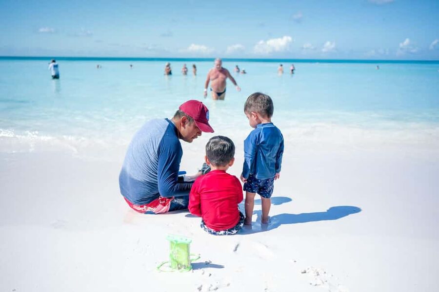 Punta Cana: Saona Island VIP 4 first-class beach and sunset - Starting at the Natural Pool