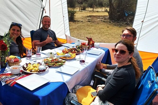 Rainbow Mountain & Red Valley Premium Tour with picnic - Breakfast with the Andes before the climb