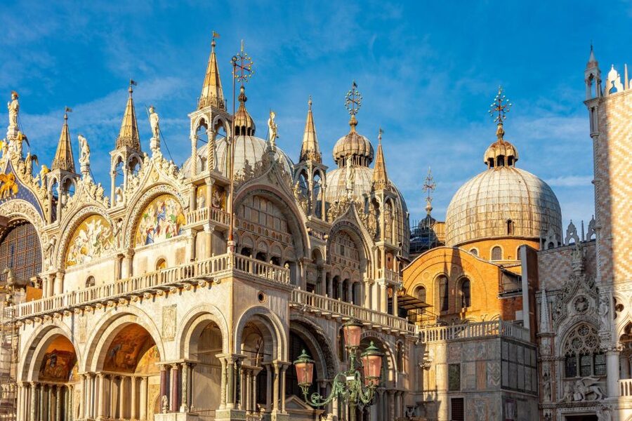 Ravenna Port to Venice with Deluxe Tour by Boat and Gondola - Who should book this Venice transfer