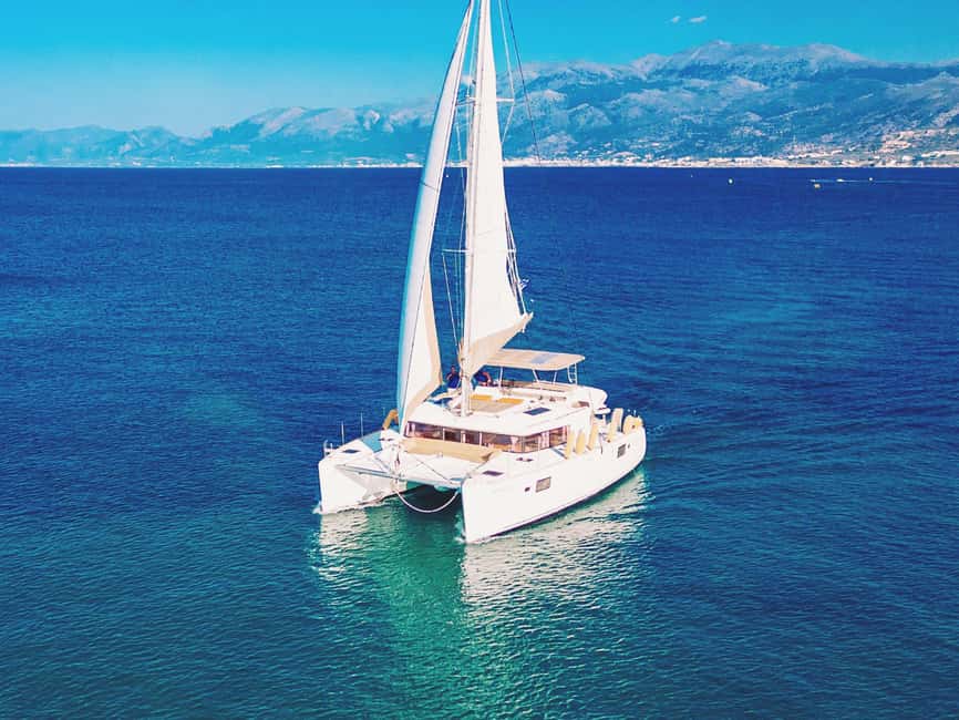 Rethymno Premium Catamaran Cruise: Healthy Lunch & Open Bar - Setting off from Rethymno Marina