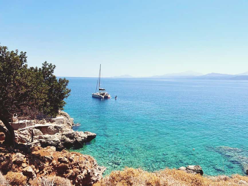 Rethymno Premium Catamaran Cruise: Healthy Lunch & Open Bar - Who will enjoy this catamaran most?