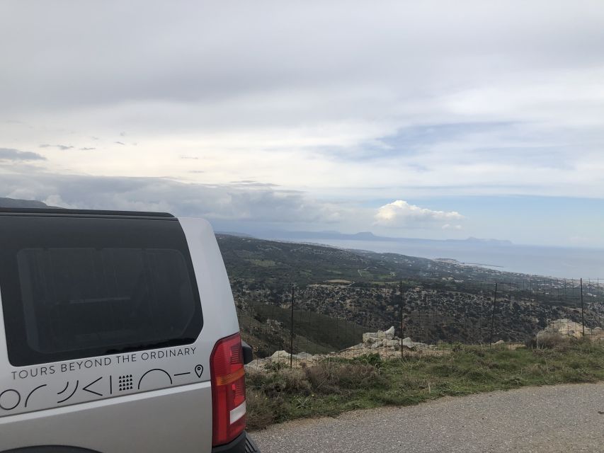 Rethymnon 4x4 Sunset Safari Tour - Potamon Dam and the first big view