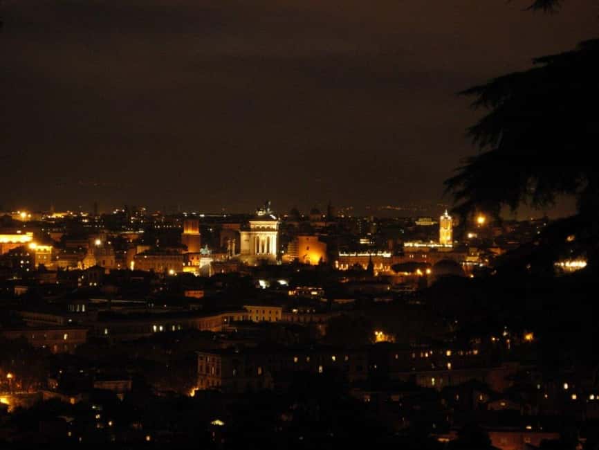 Rome After Dark: Private Luxury Night Tour by Car - The Pantheon and Piazza Navona