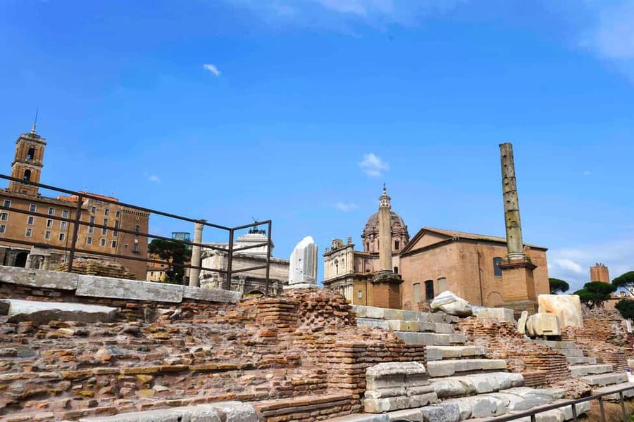 Rome: Colosseum Arena, Roman Forum & Palatine Hill VIP Tour - The best time to take this tour