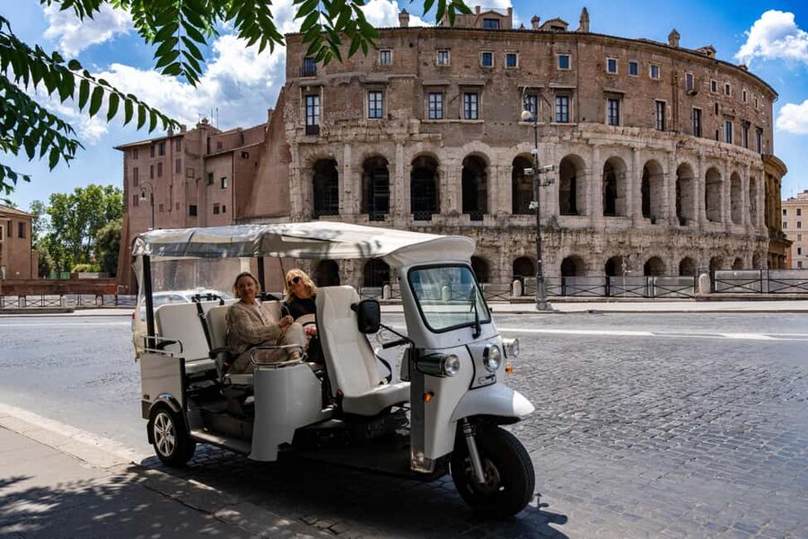 Rome: Exclusive Private Tour by Tuk Tuk - Finishing Near St. Peter’s Basilica