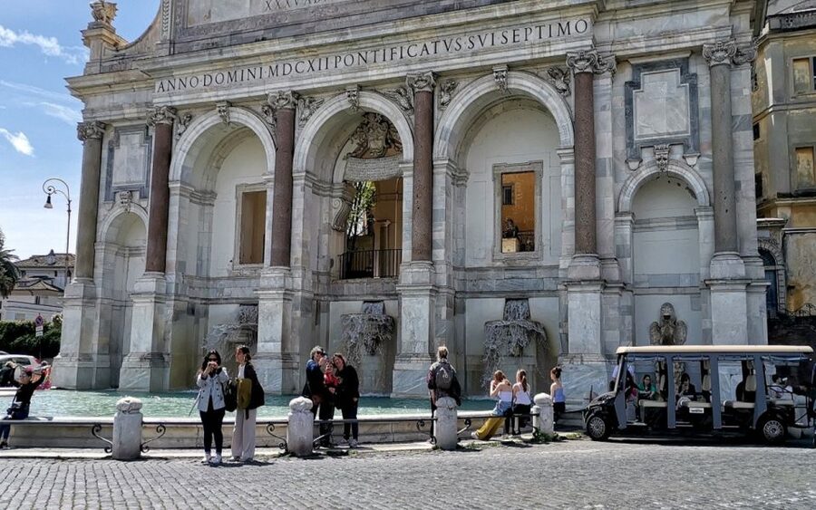 Rome’s Top Highlights Tour Luxury Golf Cart (Private option) - What the guides add