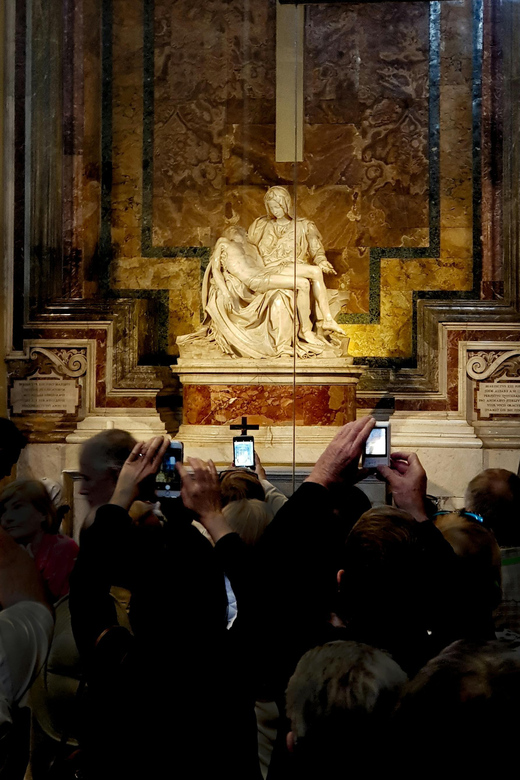 Rome:St. Peter's Basilica Tour, Exclusive Underground Access - Why this two-hour basilica visit works