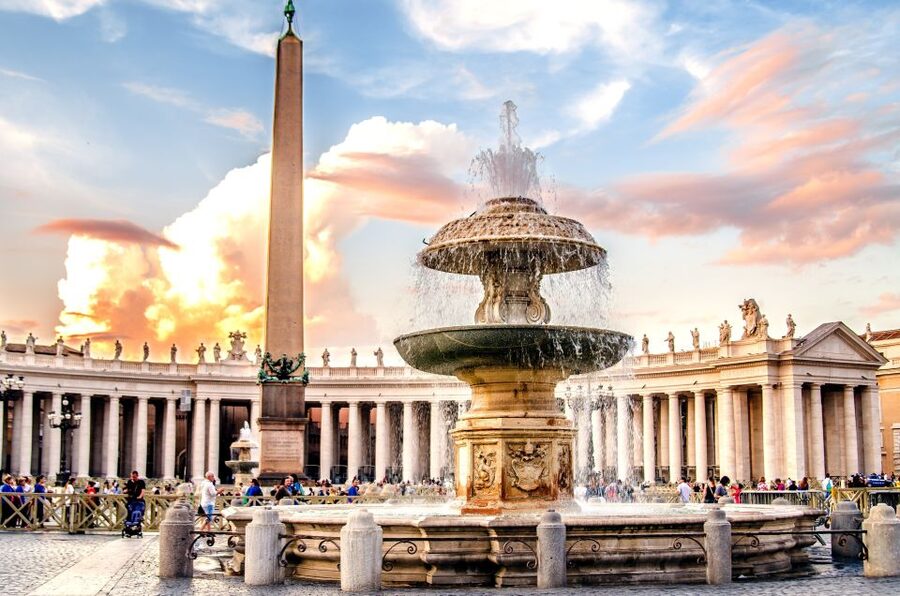 Rome: Vatican and Sistine Chapel Tour with VIP Entrance - Practical clothing and timing advice