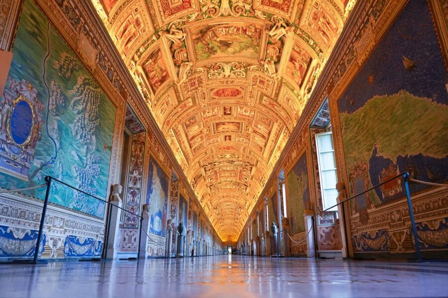 Rome: Vatican Museums & Sistine Chapel VIP Tour - Walking through the Vatican Museums