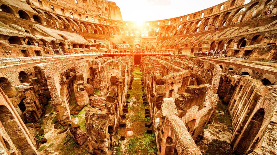 Rome: VIP Colosseum, Roman Forum, Palatine Hill Experience - Climbing Palatine Hill for the views