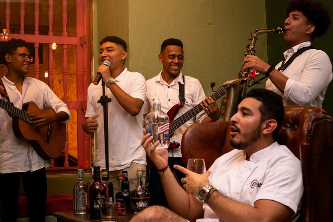 Rum & Rhythms a premium rum tasting with live music - Meeting at Orígenes Restaurante Bar at 5:00 pm