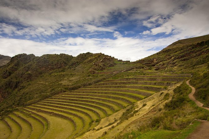 Sacred Valley and Machu Picchu Tour in 2 days with Peru Vip - Urubamba brings a substantial midday meal