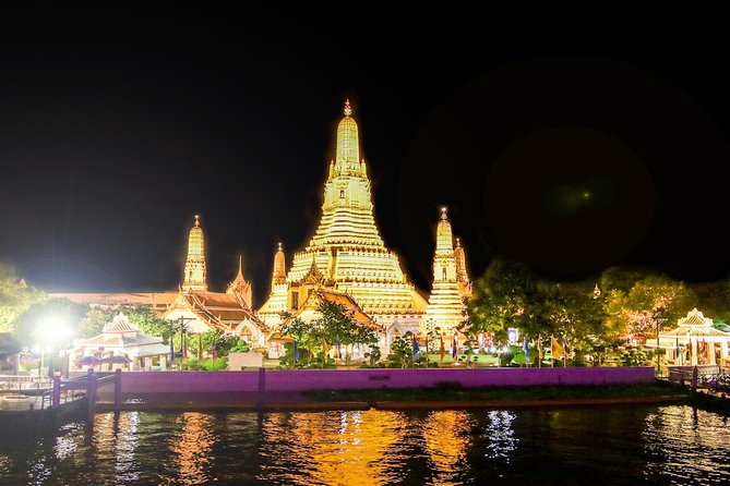 Saffron Luxury Dinner Cruise: A Journey on the River of Kings - Phra Sumen Fort and the Bank of Thailand Museum