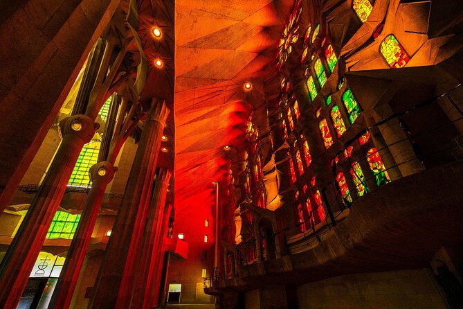 Sagrada Familia VIP Tour Skip the Line with Small Group - What 90 minutes really gives you