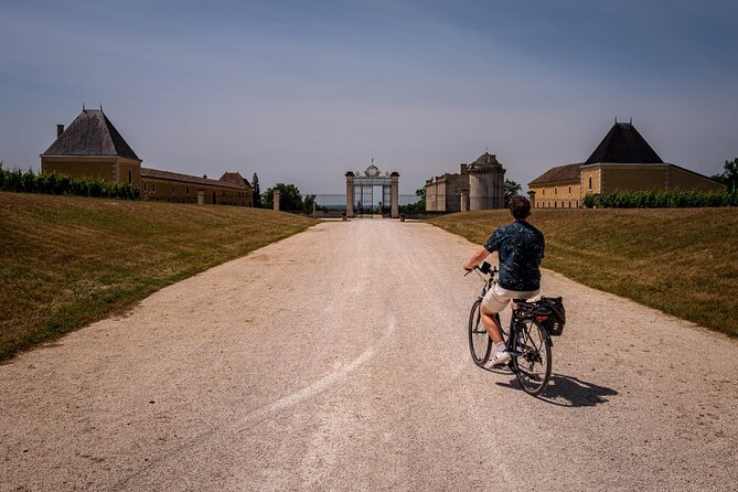 Saint-Émilion Wine Tour By Premium Electric Bike, Lunch Included - Afternoon cycling reveals Saint-Émilion’s blue clay