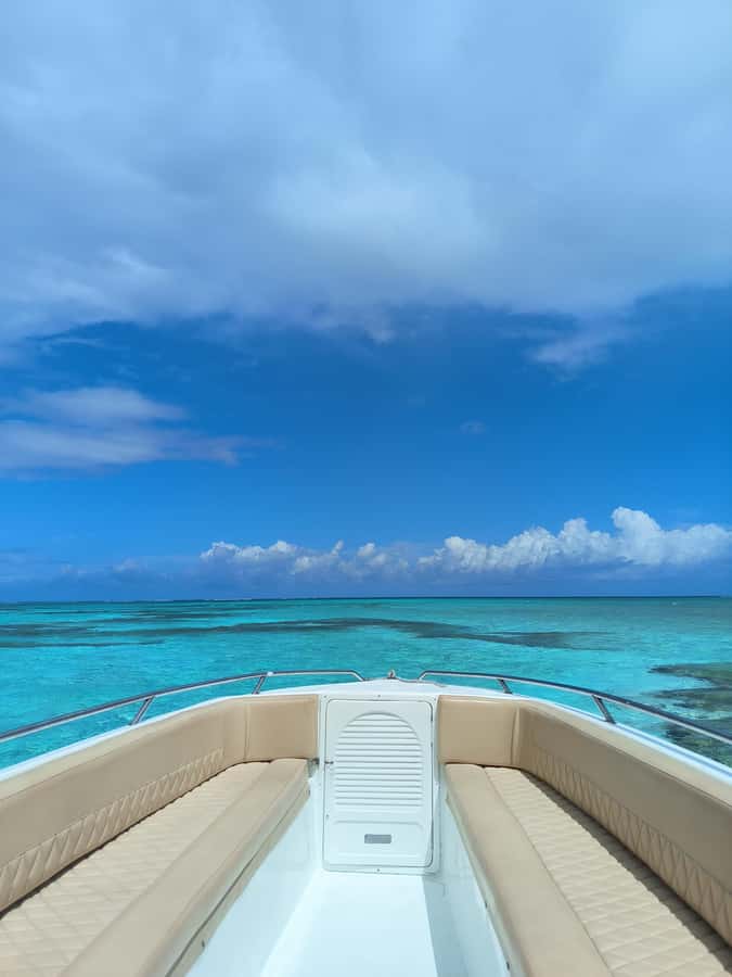 San Andres: Private San Andres Bay Tour by Luxury Speedboat - What is included and what you should bring