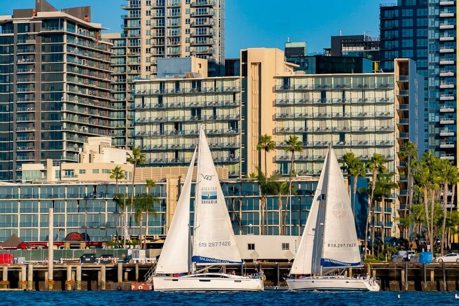 San Diego: Relax on a Morning, Day or Sunset Luxury Sail - Watching aircraft near San Diego International Airport