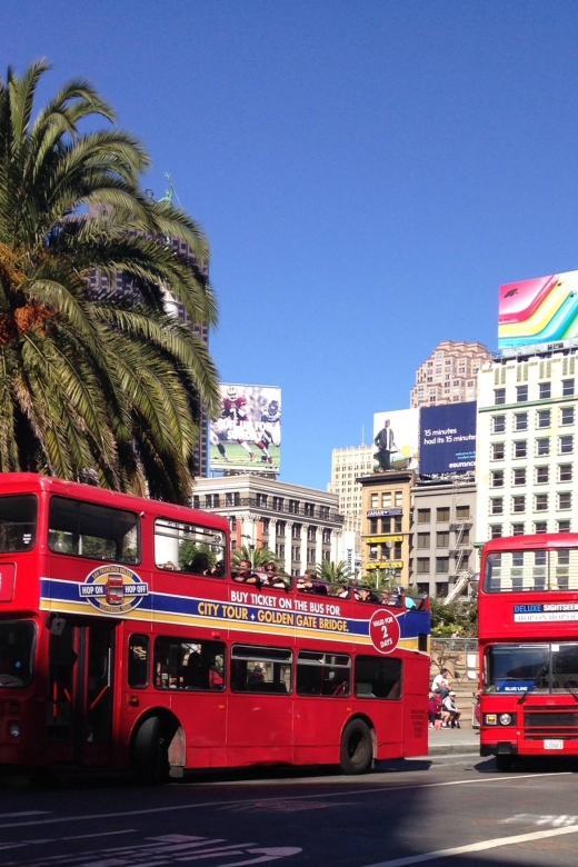 San Francisco: 2 Day Hop-On Hop-Off 20-Stop Deluxe Bus Tour - Live guides, audio, and the ride itself