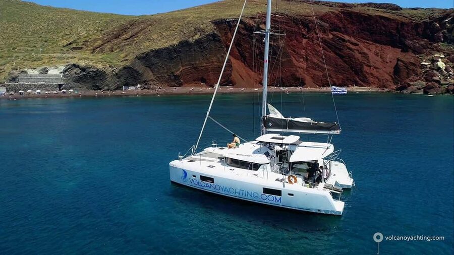Santorini: Luxury Caldera Cruise With Meal & Drinks - Red Beach and the southern shore