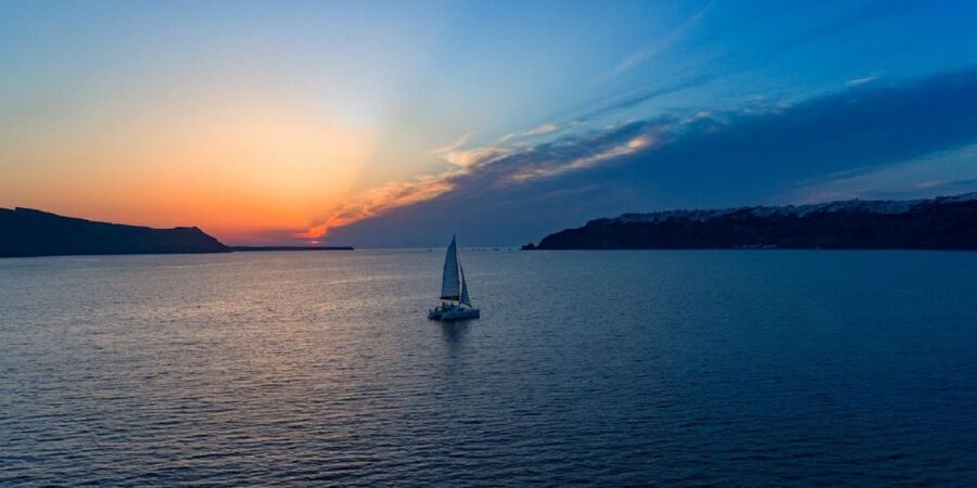 Santorini: Luxury Sunset Cruise with Dinner & Open Bar - Red Beach, White Beach, and Black Mountain
