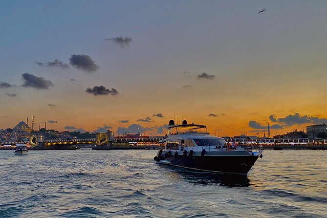 Scenic Bosphorus Sunset Cruise – 2.5 Hours of Luxury & Views - Üsküdar and Maiden’s Tower