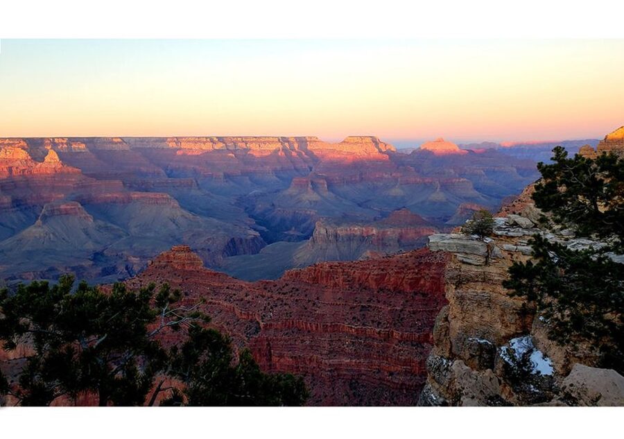 Sedona/Flagstaff: Grand Canyon Tour & First-Class Train Ride - The East Entrance adds a different side of northern Arizona