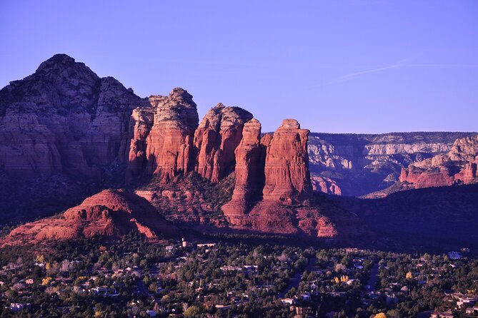 Sedona Vortex Odyssey - A Spiritual & Scientific Adventure - Guides, group size, and the tone of the ride