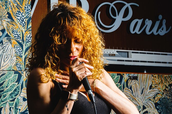 Seine River Dinner Cruise with Live Singer by VIP Yacht de Paris - Finding Port de la Rapée without stress