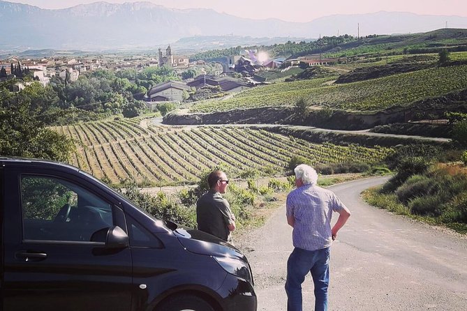 Semi-Private Rioja Tour of 3 Premium Wineries from Bilbao - Lunch and a walk through 10th-century Laguardia